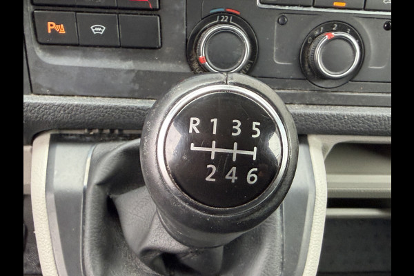 Volkswagen Transporter 2.0 TDI 204PK Euro 6 L2H1 DC Highline Cruise Control/lederen bekleding