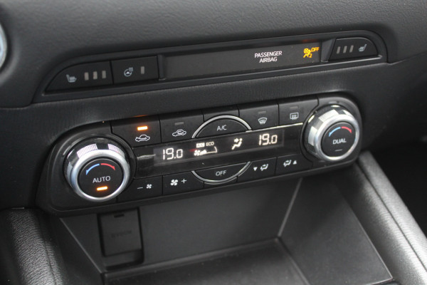 Mazda CX-5 2.0 SkyActiv-G 165 Business Comfort / Trekhaak / 360Camera / Head-up / Leder / Bose / Keyless / 19'' / Dodehoek / Navigatie / DAB / Stoelverwarming / Cruise Control