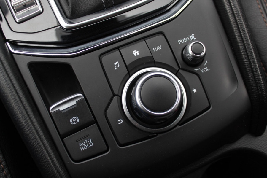 Mazda CX-5 2.0 SkyActiv-G 165 Business Comfort / Trekhaak / 360Camera / Head-up / Leder / Bose / Keyless / 19'' / Dodehoek / Navigatie / DAB / Stoelverwarming / Cruise Control