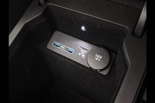 Jaguar E-Pace 2.0 P200 AWD S + CARPLAY | AFN. TREKHAAK | STANDKACHEL | LEDER | CAMERA