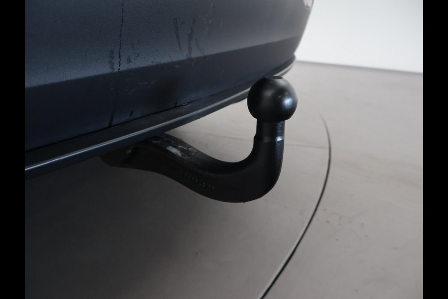 Tesla Model X 75D 333 PK BASE + TREKHAAK 2250 KG | STOELVERW. V+A | CAMERA | LUCHTVERING