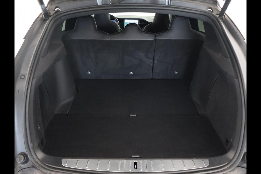 Tesla Model X 75D 333 PK BASE + TREKHAAK 2250 KG | STOELVERW. V+A | CAMERA | LUCHTVERING