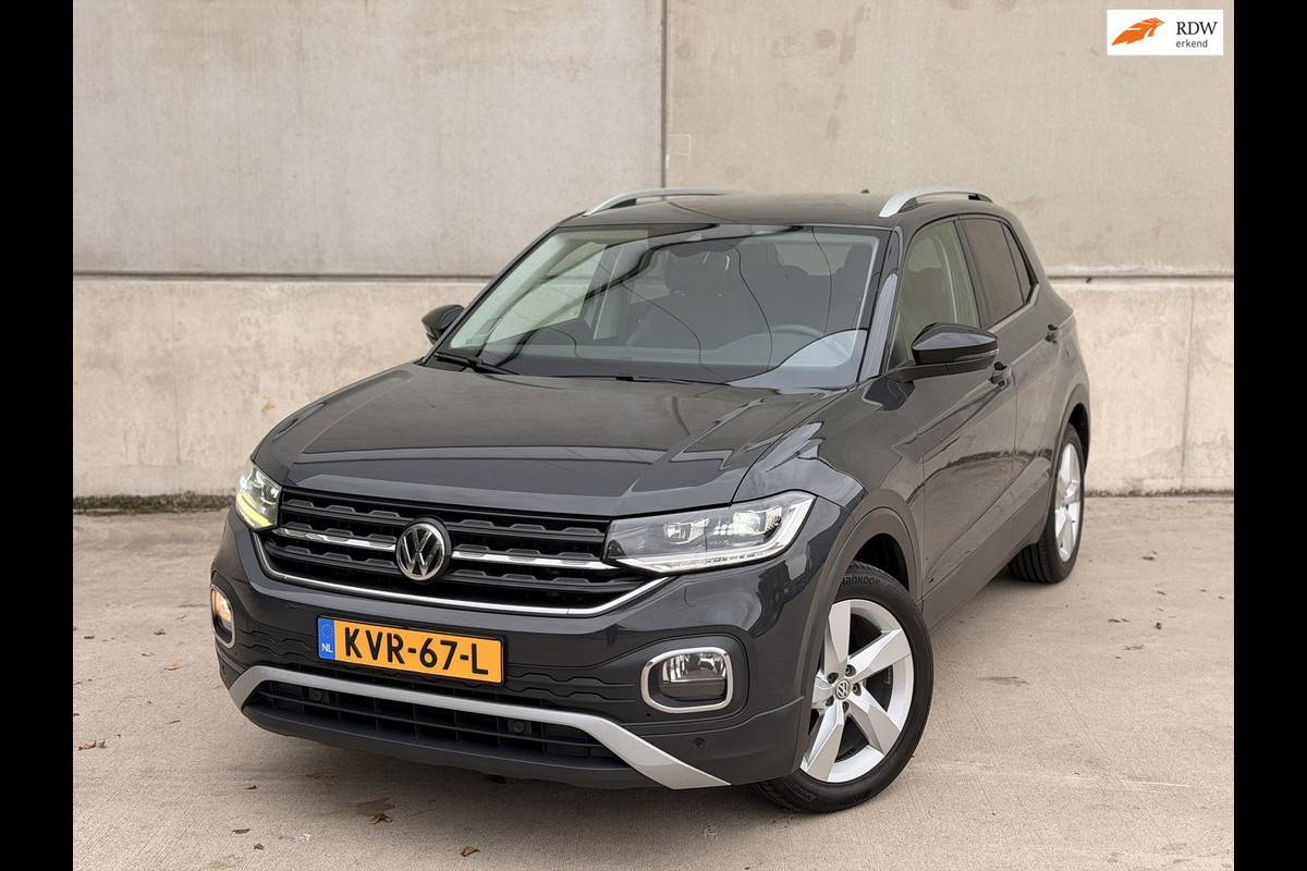 Volkswagen T-Cross 1.0 TSI Style LED 17'' Stoelverw CarPlay
