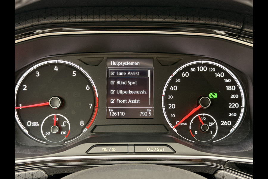Volkswagen T-Cross 1.0 TSI Style LED 17'' Stoelverw CarPlay