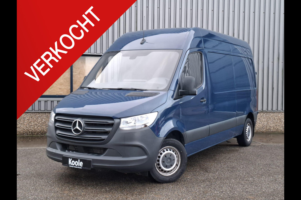 Mercedes-Benz Sprinter 311 2.2 CDI L2H2 / AIRCO / CAMERA / 3 ZITS / DEALER ONDERHOUDEN / NAVI