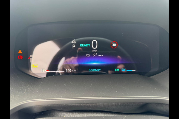 Renault Captur 1.6 E-Tech full hybrid 145 esprit Alpine Trekhaak / Harman/Kardon Sound / Winterpack