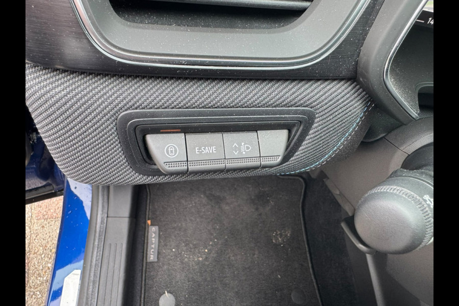 Renault Captur 1.6 E-Tech full hybrid 145 esprit Alpine Trekhaak / Harman/Kardon Sound / Winterpack
