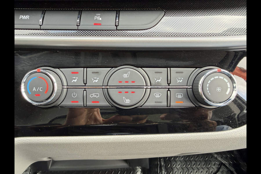 Maxus eDeliver 9 65kWh 204PK Elektrisch! 171km WLTP Elektrische Bakwagen Achterdeuren Airco ACC Carplay Camera Parkeersensoren Voor Meubelbak Koffer