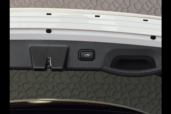Hyundai Tucson 1.6 T-GDI PHEV N-LINE 360.CAMERA WIT ELEK.KLEP ELEK.STOEL/GEHEUGEN VERWARMD/KOELING SUBWFR 19"LMV ZWARTE HEMEL STUURVERW. PLUG IN HYBRIDE