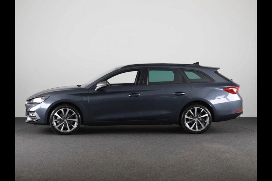 Seat Leon Sportstourer 1.5 TSI e-Hybrid FR PHEV First Edition 204pk | Verlengde garantie | Navigatie | Parkeersensoren | Achteruitrijcamera | Adaptieve cruise control |