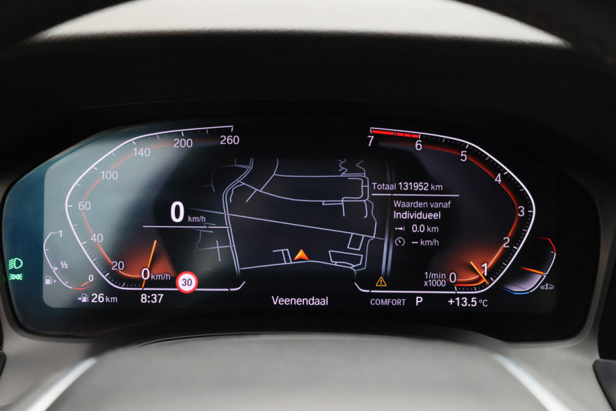 BMW 3-serie 320i Executive Edition Leder/Stof, Virtual, Cruise, Apple Carplay, LED, Climate, PDC, 19''