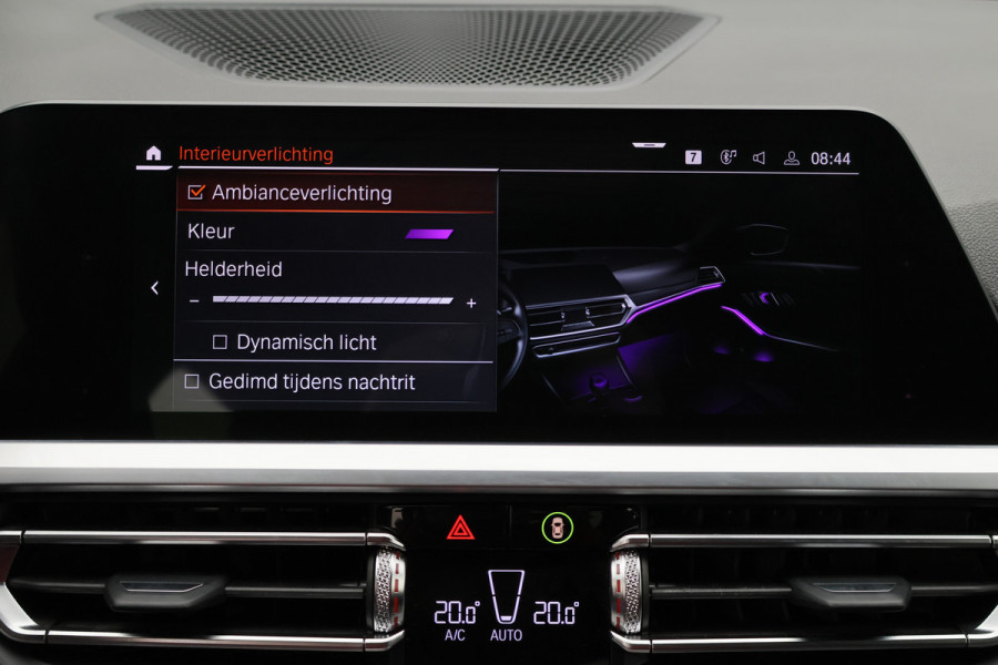 BMW 3-serie 320i Executive Edition Leder/Stof, Virtual, Cruise, Apple Carplay, LED, Climate, PDC, 19''