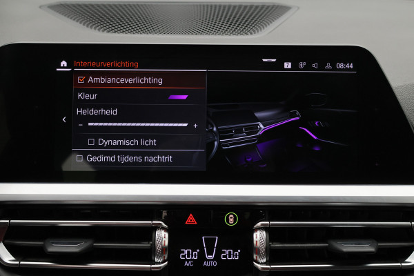 BMW 3-serie 320i Executive Edition Leder/Stof, Virtual, Cruise, Apple Carplay, LED, Climate, PDC, 19''