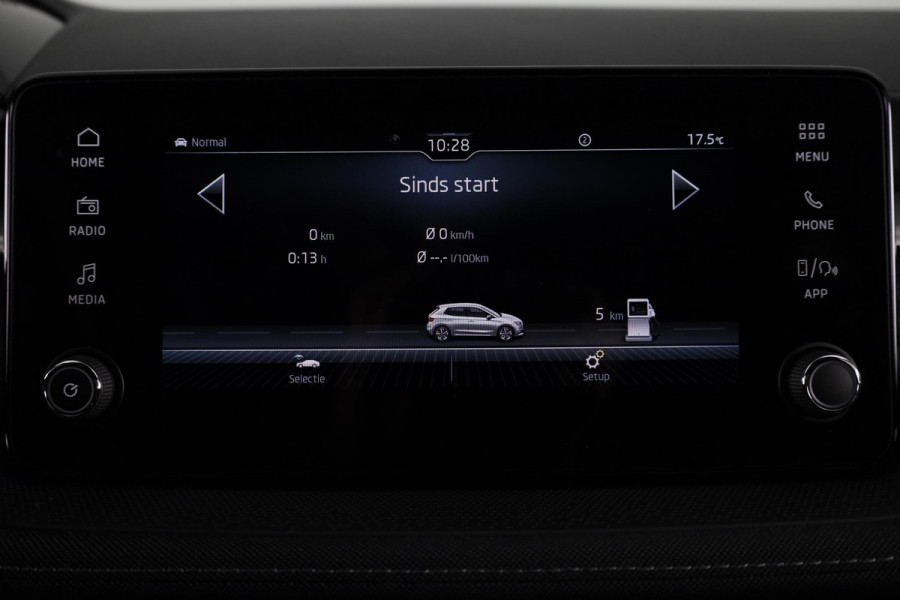 Škoda Fabia Business Edition 1.0 TSI 95PK | Verlengde garantie | Navigatie via App | Parkeersensoren | Achteruitrijcamera | Stoelverwarming |