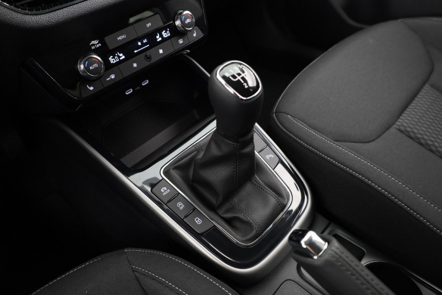 Škoda Fabia Business Edition 1.0 TSI 95PK | Verlengde garantie | Navigatie via App | Parkeersensoren | Achteruitrijcamera | Stoelverwarming |