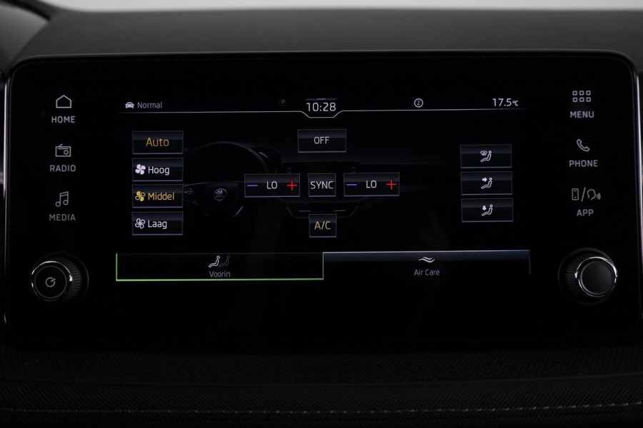 Škoda Fabia Business Edition 1.0 TSI 95PK | Verlengde garantie | Navigatie via App | Parkeersensoren | Achteruitrijcamera | Stoelverwarming |
