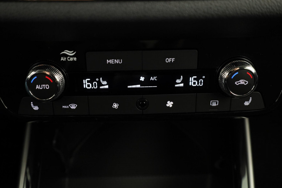 Škoda Fabia Business Edition 1.0 TSI 95PK | Verlengde garantie | Navigatie via App | Parkeersensoren | Achteruitrijcamera | Stoelverwarming |
