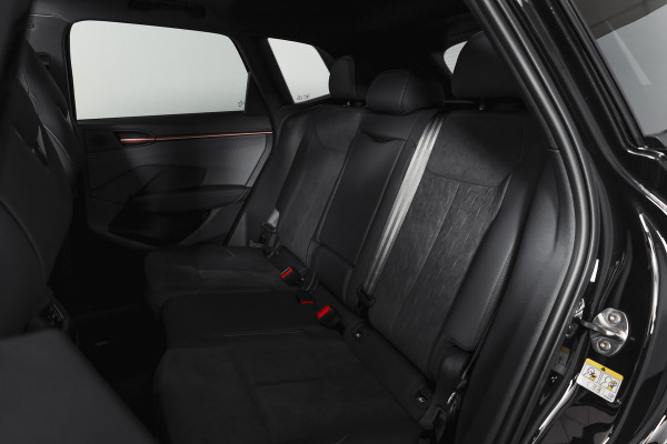 CUPRA Terramar 1.5 TSI e-Hybrid 272 PK VZ Performance | S/K-Panodak | Elek. Trekhaak | Matrix LED | Sennheiser | Elek. stoelen | Adapt. Cruise | Stoel-+Stuurverw. | 360 Camera | NAV+App. Connect | ECC | LM 20" | 5054
