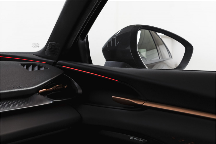 CUPRA Terramar 1.5 TSI e-Hybrid 272 PK VZ Performance | S/K-Panodak | Elek. Trekhaak | Matrix LED | Sennheiser | Elek. stoelen | Adapt. Cruise | Stoel-+Stuurverw. | 360 Camera | NAV+App. Connect | ECC | LM 20" | 5054