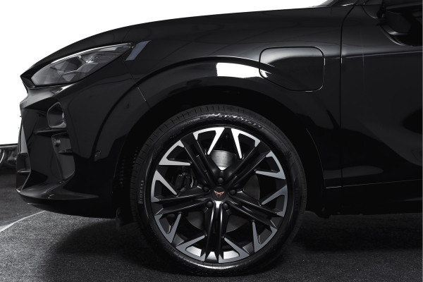 CUPRA Terramar 1.5 TSI e-Hybrid 272 PK VZ Performance | S/K-Panodak | Elek. Trekhaak | Matrix LED | Sennheiser | Elek. stoelen | Adapt. Cruise | Stoel-+Stuurverw. | 360 Camera | NAV+App. Connect | ECC | LM 20" | 5054