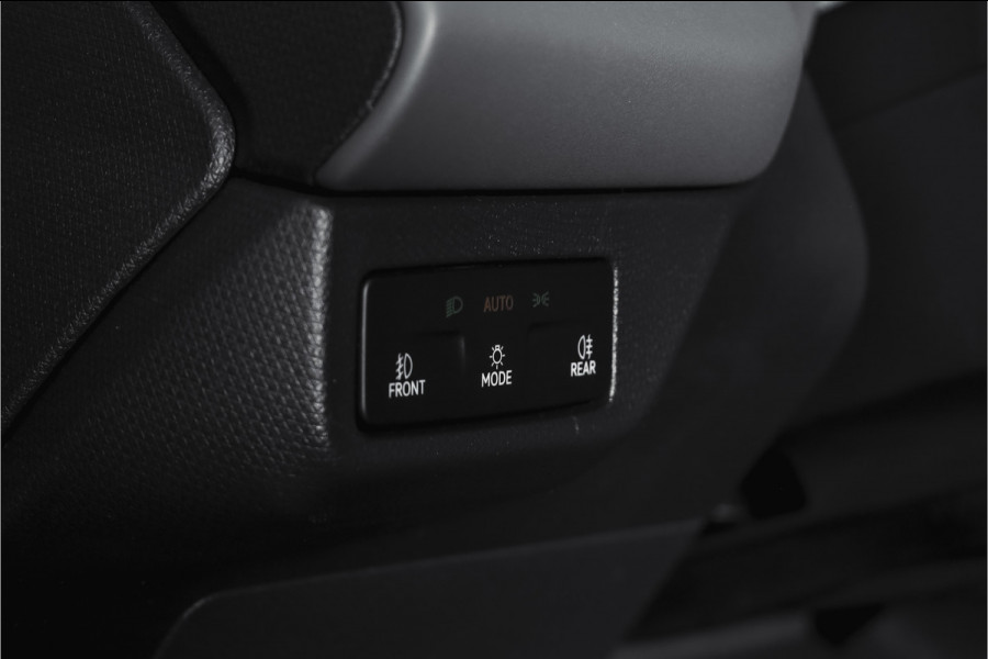 CUPRA Terramar 1.5 TSI e-Hybrid 272 PK VZ Performance | S/K-Panodak | Elek. Trekhaak | Matrix LED | Sennheiser | Elek. stoelen | Adapt. Cruise | Stoel-+Stuurverw. | 360 Camera | NAV+App. Connect | ECC | LM 20" | 5054