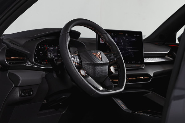 CUPRA Terramar 1.5 TSI e-Hybrid 272 PK VZ Performance | S/K-Panodak | Elek. Trekhaak | Matrix LED | Sennheiser | Elek. stoelen | Adapt. Cruise | Stoel-+Stuurverw. | 360 Camera | NAV+App. Connect | ECC | LM 20" | 4153