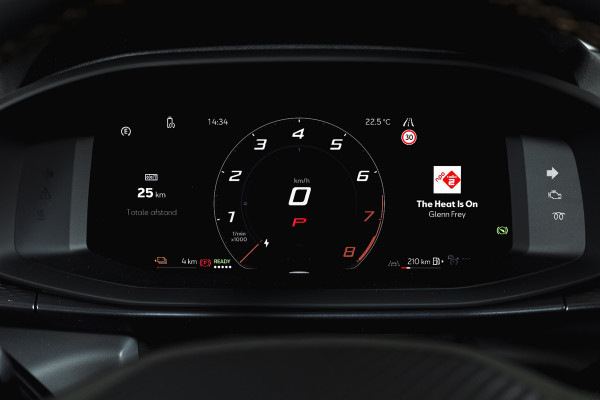 CUPRA Terramar 1.5 TSI e-Hybrid 272 PK VZ Performance | S/K-Panodak | Elek. Trekhaak | Matrix LED | Sennheiser | Elek. stoelen | Adapt. Cruise | Stoel-+Stuurverw. | 360 Camera | NAV+App. Connect | ECC | LM 20" | 4153