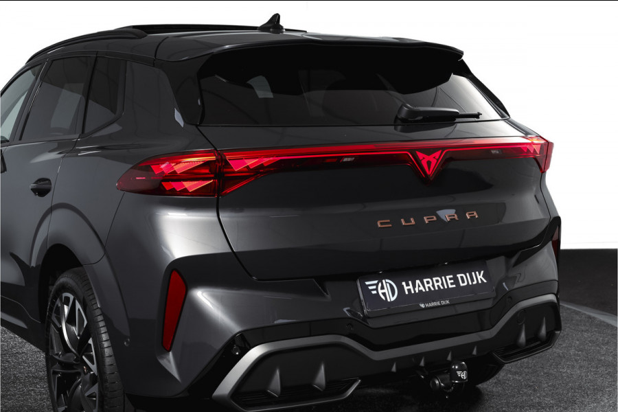 CUPRA Terramar 1.5 TSI e-Hybrid 272 PK VZ Performance | S/K-Panodak | Elek. Trekhaak | Matrix LED | Sennheiser | Elek. stoelen | Adapt. Cruise | Stoel-+Stuurverw. | 360 Camera | NAV+App. Connect | ECC | LM 20" | 4153
