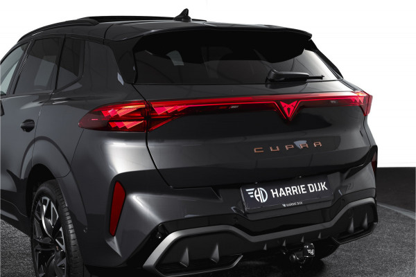 CUPRA Terramar 1.5 TSI e-Hybrid 272 PK VZ Performance | S/K-Panodak | Elek. Trekhaak | Matrix LED | Sennheiser | Elek. stoelen | Adapt. Cruise | Stoel-+Stuurverw. | 360 Camera | NAV+App. Connect | ECC | LM 20" | 4153