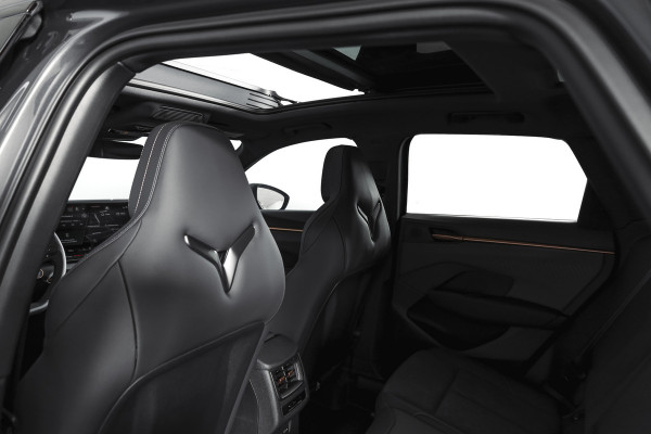 CUPRA Terramar 1.5 TSI e-Hybrid 272 PK VZ Performance | S/K-Panodak | Elek. Trekhaak | Matrix LED | Sennheiser | Elek. stoelen | Adapt. Cruise | Stoel-+Stuurverw. | 360 Camera | NAV+App. Connect | ECC | LM 20" | 4153