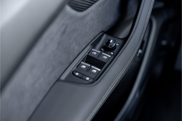 Audi Q7 60 TFSI e quattro Pro Line S Competition - Panorama | B&O | Massage/Koeling | Elek. trekhaak