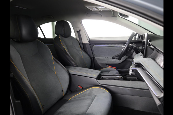 Škoda Superb 1.5 TSI MHEV First Edition 150pk | Navigatie | Trekhaak | Parkeercamera | 18 inch lichtmetalen velgen | Verlengde garantie |