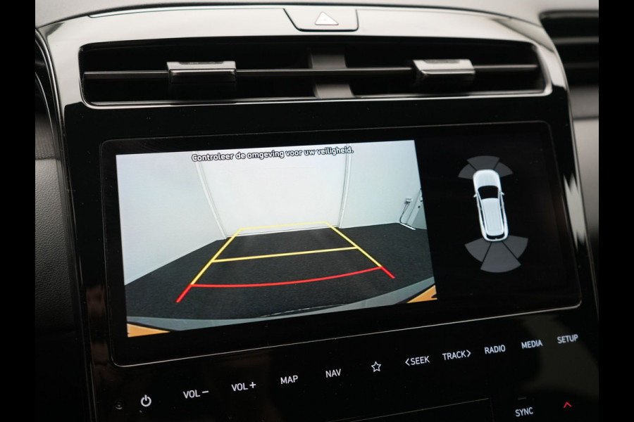 Hyundai Tucson 1.6 T-GDI N Line 4WD PHEV 265pk Dealer O.H | Adaptive Cruise | Camera | Alcantara Sportstoelen & Stuur Verwarmd | Krell Audio | Apple Carplay | Keyless | Blis | 19"L.M | Navigatie | DAB | Plug In Hybrid |