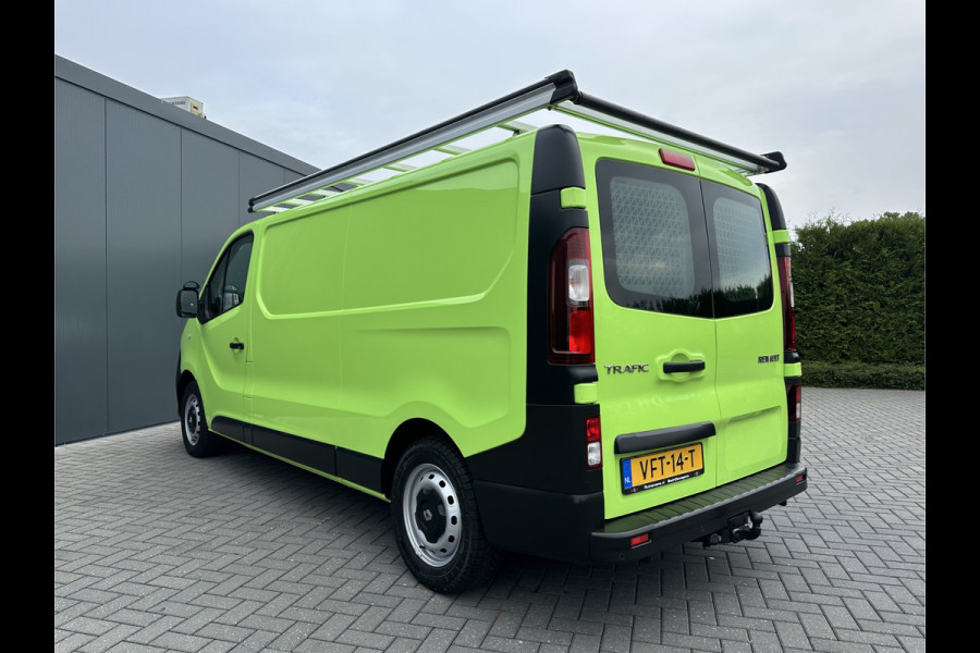 Renault Trafic 1.6 dCi / L2H1 / 1e EIG. / LED / BOTT INRICHTING / IMPERIAAL / TREKHAAK / NAVI / AIRCO / CRUISE