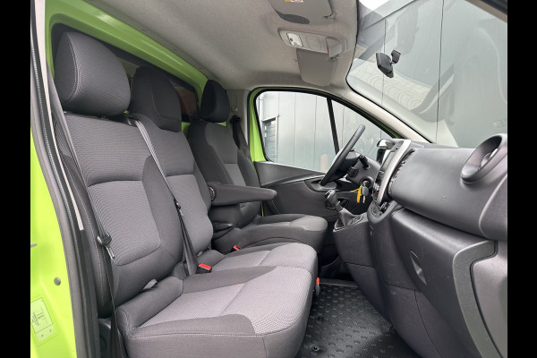Renault Trafic 1.6 dCi / L2H1 / 1e EIG. / LED / BOTT INRICHTING / IMPERIAAL / TREKHAAK / NAVI / AIRCO / CRUISE