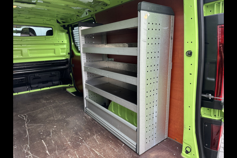 Renault Trafic 1.6 dCi / L2H1 / 1e EIG. / LED / BOTT INRICHTING / IMPERIAAL / TREKHAAK / NAVI / AIRCO / CRUISE