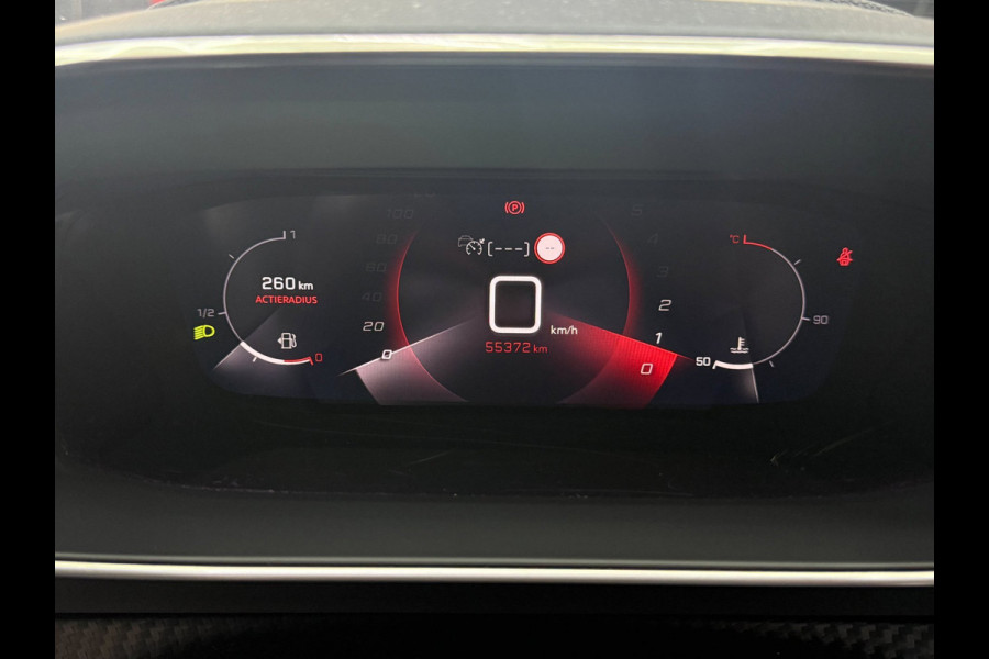 Peugeot 208 1.2 Allure panorama, 3D virtual display, Apple carplay cruise control