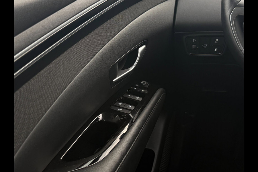 Hyundai Tucson 1.6 T-GDI PHEV Comfort 4WD | Carplay | PDC | Stoelverwarming | ACC |