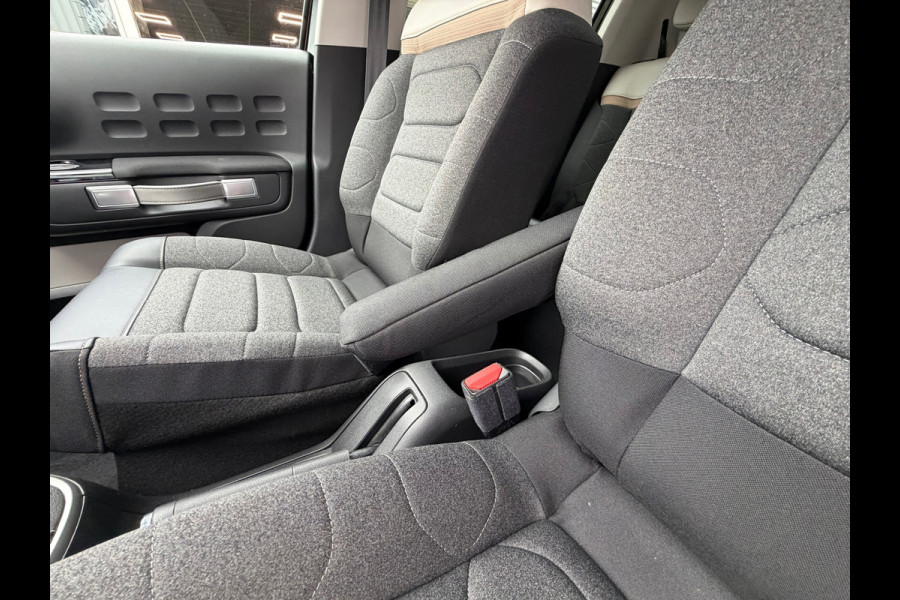 Citroën C3 1.2 PureTech Business |Automaat | Navigatie | Cruise | Clima | Camera | Side assist.