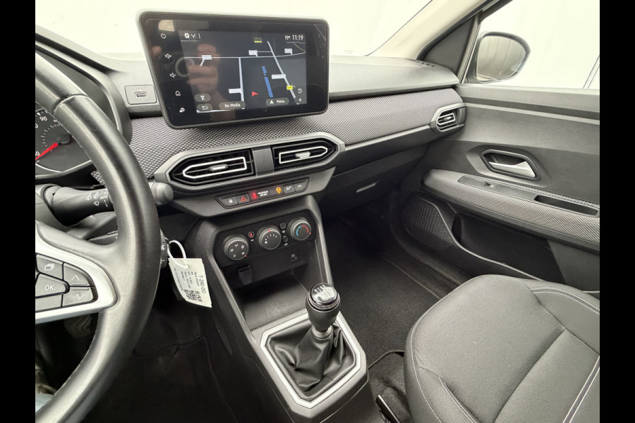 Dacia Jogger 7-Pers 1.0 TCe 100 ECO-G Carplay Airco Cruise 7p. 7-Persoons
