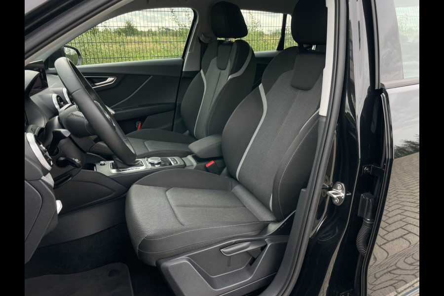 Audi Q2 35 TFSI Business Edition | Carplay | Camera | PDC | NAVI |