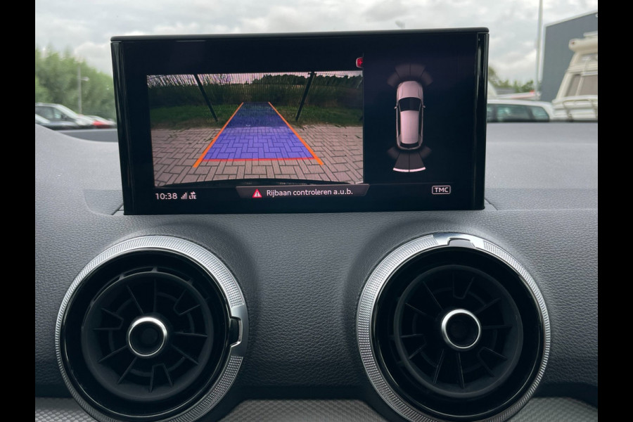 Audi Q2 35 TFSI Business Edition | Carplay | Camera | PDC | NAVI |