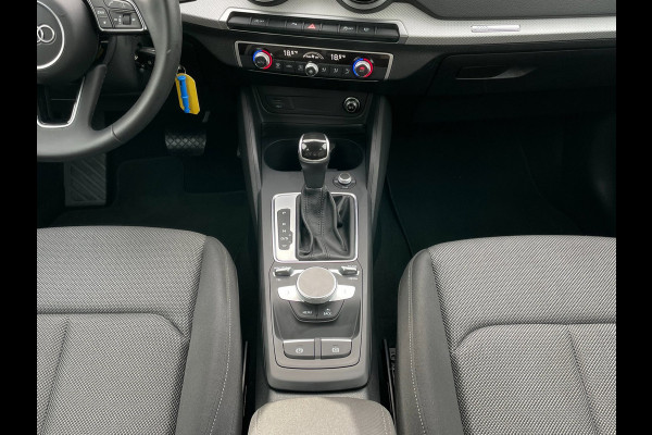 Audi Q2 35 TFSI Business Edition | Carplay | Camera | PDC | NAVI |