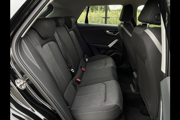 Audi Q2 35 TFSI Business Edition | Carplay | Camera | PDC | NAVI |