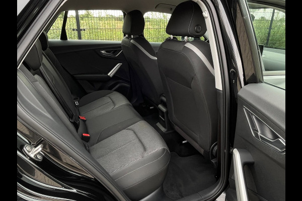 Audi Q2 35 TFSI Business Edition | Carplay | Camera | PDC | NAVI |