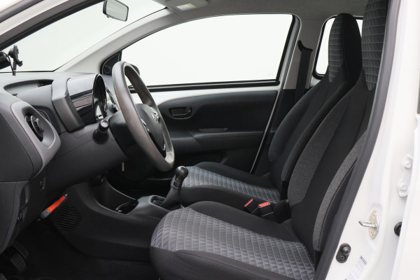 Peugeot 108 1.0 e-VTi Active Eerste Eigenaar, 5-Deurs, Airco, Bluetooth, DAB, Elektrische Ramen