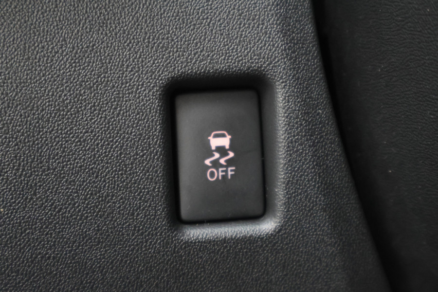Peugeot 108 1.0 e-VTi Active Eerste Eigenaar, 5-Deurs, Airco, Bluetooth, DAB, Elektrische Ramen