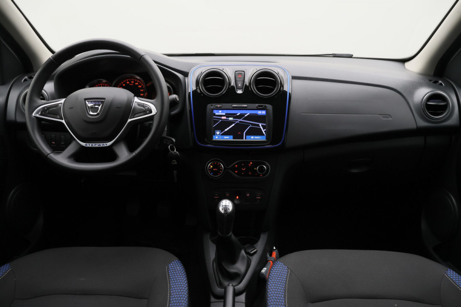 Dacia Sandero 1.0 TCe Stepway Serie Limitee 15th Anniv. Camera, Navigatie, Cruise, Climate, PDC, 16"