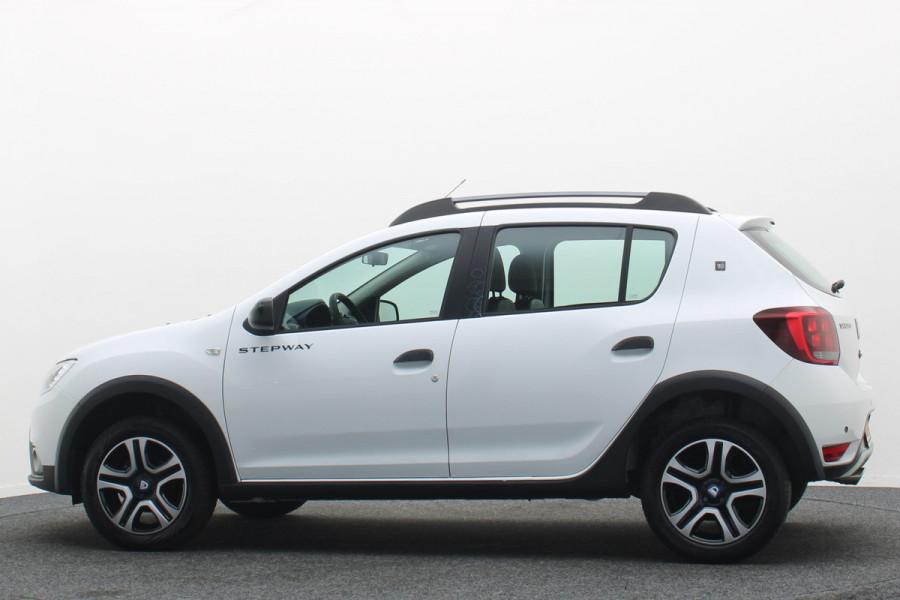 Dacia Sandero 1.0 TCe Stepway Serie Limitee 15th Anniv. Camera, Navigatie, Cruise, Climate, PDC, 16"