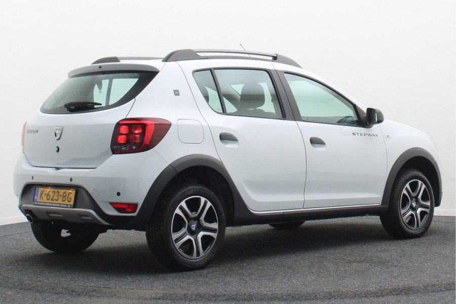 Dacia Sandero 1.0 TCe Stepway Serie Limitee 15th Anniv. Camera, Navigatie, Cruise, Climate, PDC, 16"